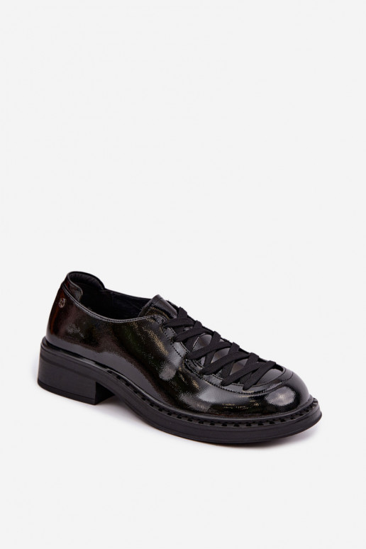 Mocasines de cuero charol con cordones en negro