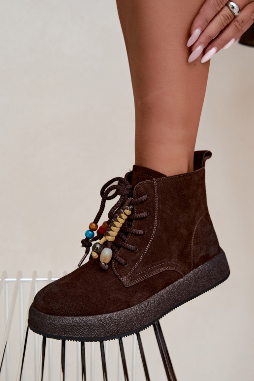 Botas aisladas de ante sintético Artiker en color chocolate