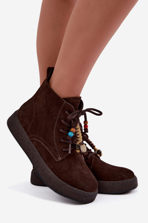Botas aisladas de ante sintético Artiker en color chocolate