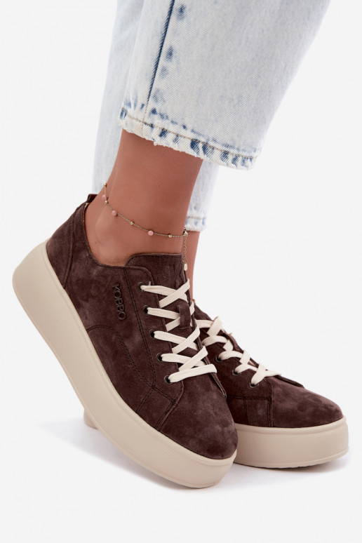 Zapatillas de ante sintético con plataforma Kobbo en color chocolate