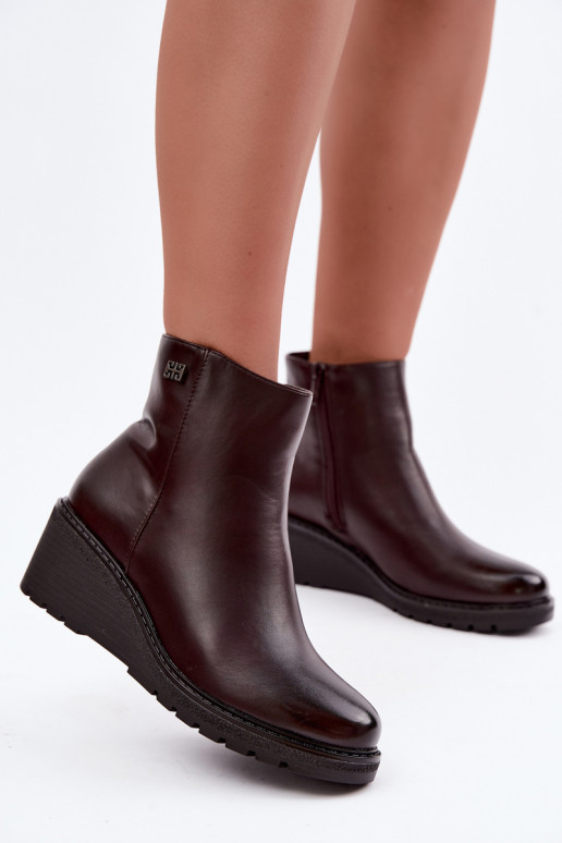 Botines burdeos acolchados con plataforma Larisae