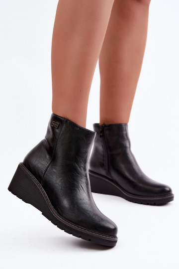 Botines negros acolchados con plataforma Larisae 2
