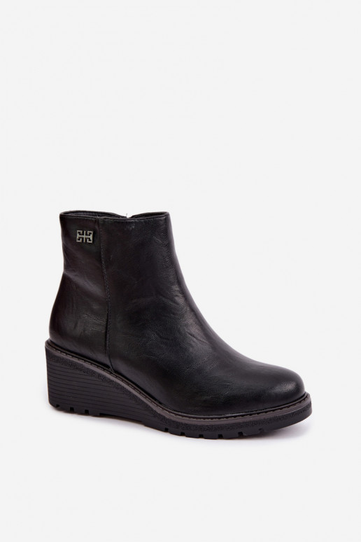 Botines negros acolchados con plataforma Larisae