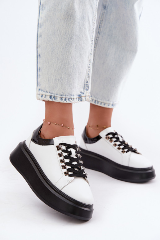 Zapatillas de cuero negras y blancas con tachuelas Artiker 55C0401