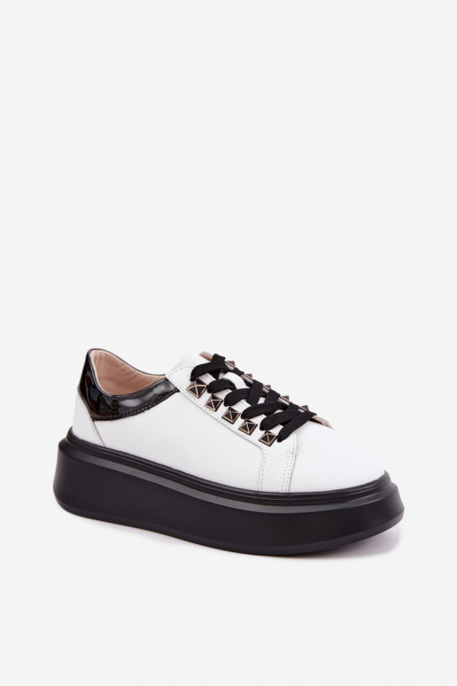 Zapatillas de cuero negras y blancas con tachuelas Artiker 55C0401
