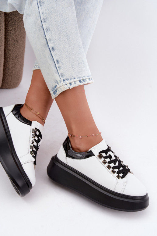 Zapatillas de cuero negras y blancas con tachuelas Artiker 55C0401