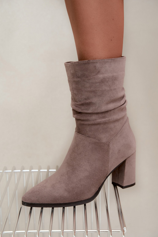Botines de mujer cálidos con parte superior rizada Dalessia en color arcilla