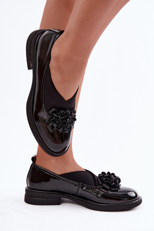 Zapatos de mujer con ornamentos T.Sokolski S2 J26-271 en color negro