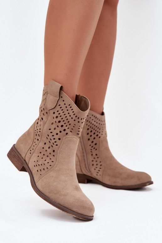 Botines de mujer con calados y tacones anchos en color arena Amisna