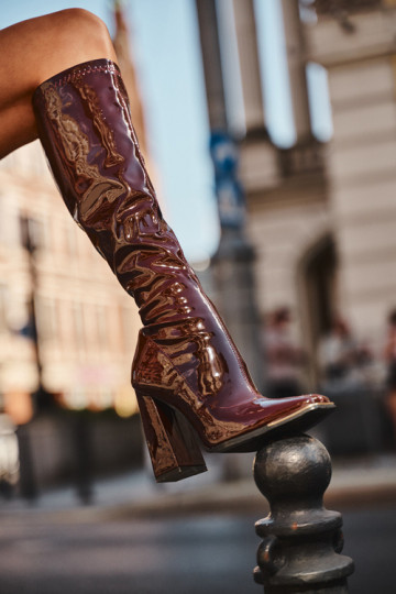Botas de tacón burdeos altas Mlokva