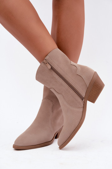 Botas de estilo cowboy de ante sintético con tacones en color arena Daliae 2