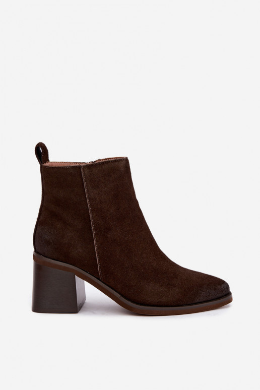 Botines aislados de cuero sintético con tacones Vinceza en color chocolate