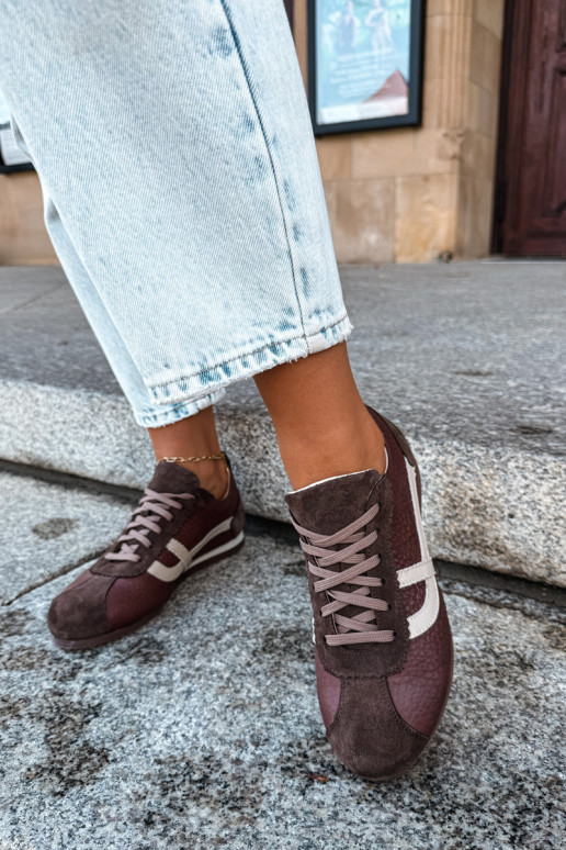 Zapatillas de ante sintético en color chocolate Zazoo N1402S2