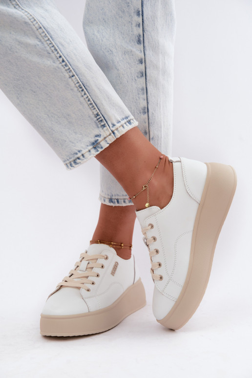 Zapatillas de cuero sintético con plataforma Kobbo en blanco