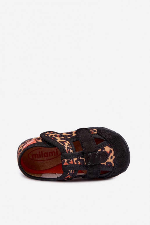 Zapatillas infantiles Milami con cierres adhesivos y patrones de leopardo en negro y amarillo Reathiana