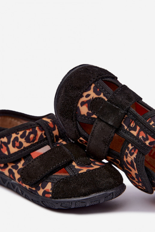 Zapatillas infantiles Milami con cierres adhesivos y patrones de leopardo en negro y amarillo Reathiana