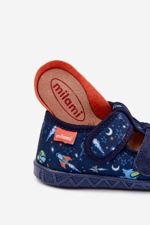 Zapatillas infantiles Milami con cierres adhesivos y cohetes en azul oscuro Reathiana