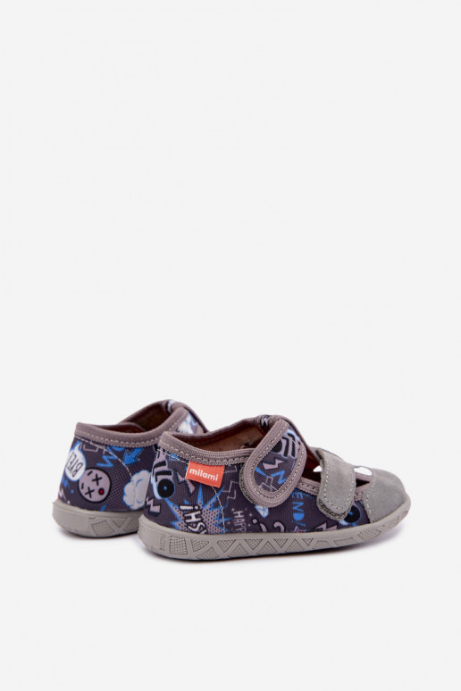 Zapatillas infantiles Milami con cierres adhesivos en gris Reathiana