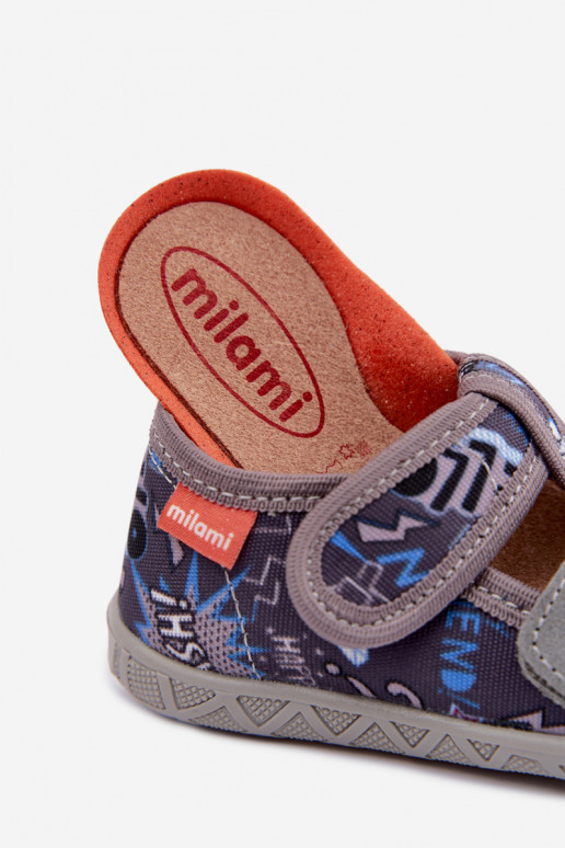 Zapatillas infantiles Milami con cierres adhesivos en gris Reathiana