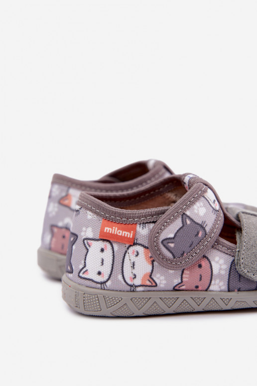 Zapatillas infantiles Milami con cierres adhesivos y gatos en gris Reathiana
