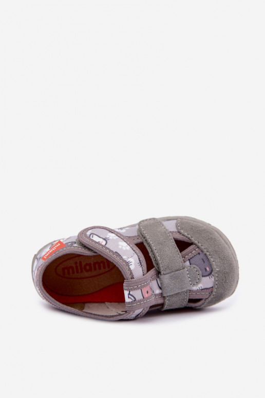 Zapatillas infantiles Milami con cierres adhesivos y gatos en gris Reathiana
