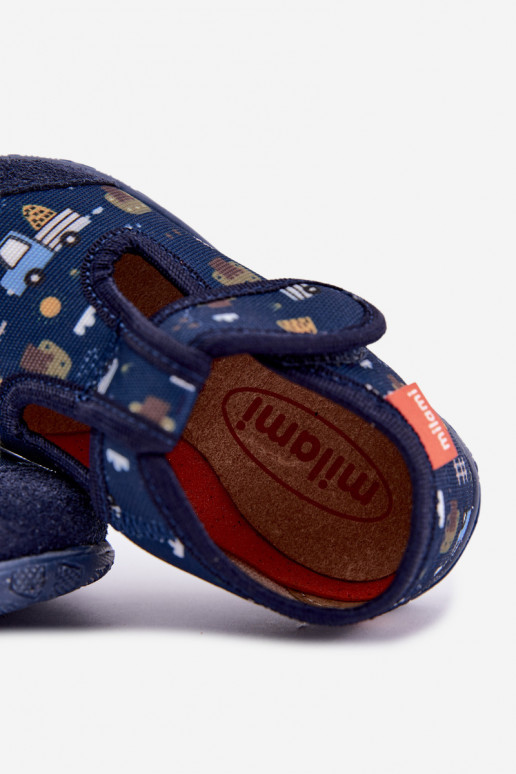 Zapatillas infantiles Milami con cierres adhesivos en azul oscuro Jasimrra