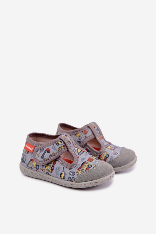 Zapatillas infantiles Milami con cierres adhesivos en gris Jasimrra