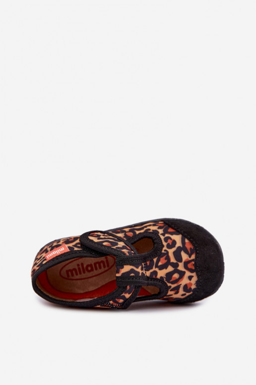 Zapatillas infantiles Milami con cierres adhesivos y patrones de leopardo en amarillo y negro Jasimrra