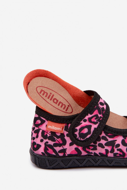 Zapatillas infantiles Milami con cierres adhesivos y patrones de leopardo en rosa y negro Esnia