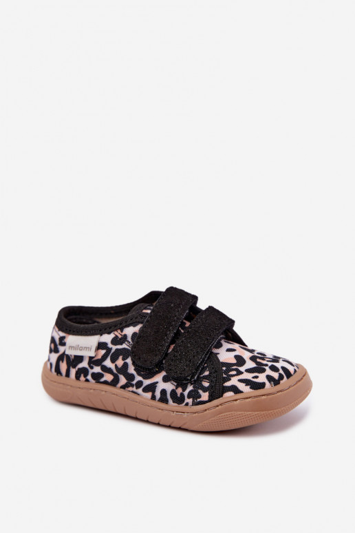 Zapatillas infantiles con estampado de leopardo Milami color arena Saphira