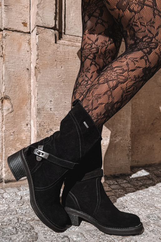 botines aislados para mujeres Big Star UU274608 en negro