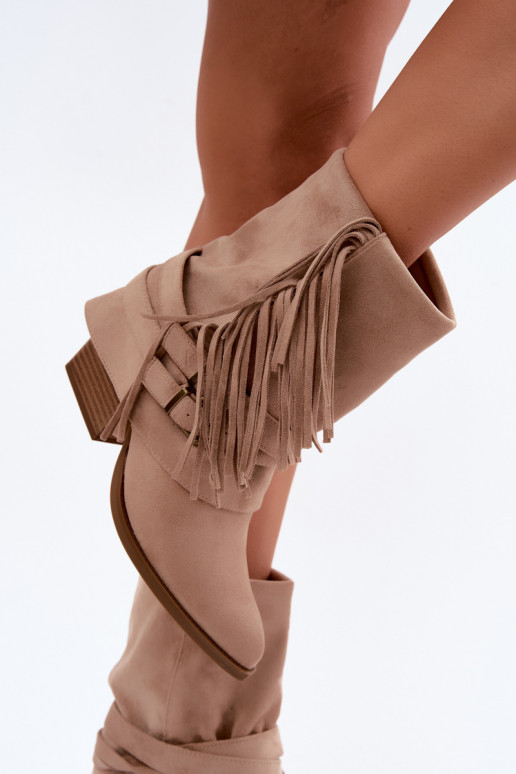Botines de estilo cowboy con flecos, cintas y hebillas arena Corvella