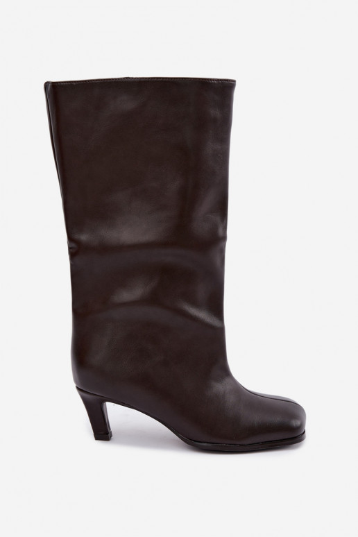 Botas largas sin cordones con tacones chocolate Caldira