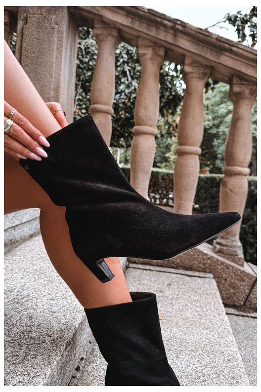 Zapatos cálidos tipo slip-on de ante sintético con tacones en negro Tai turiciejka K7791-01