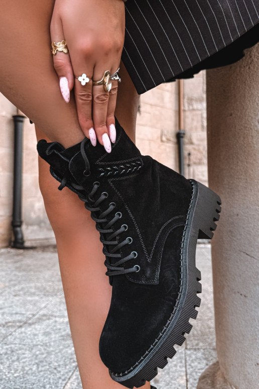 botines de trabajo para mujeres de ante sintético aislados D&A JC62-1035 en negro