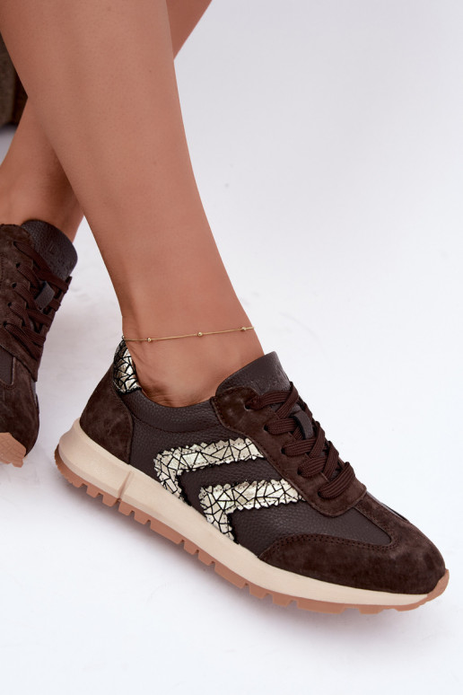 Zapatillas para mujer de ante sintético en color chocolate D&A GR62-6015