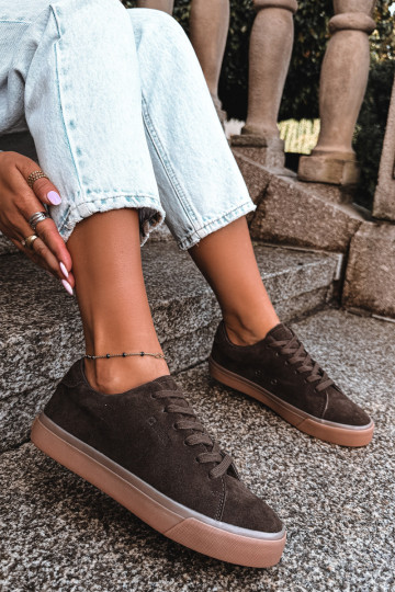 Zapatillas de mujer Big Star UU274243 color chocolate