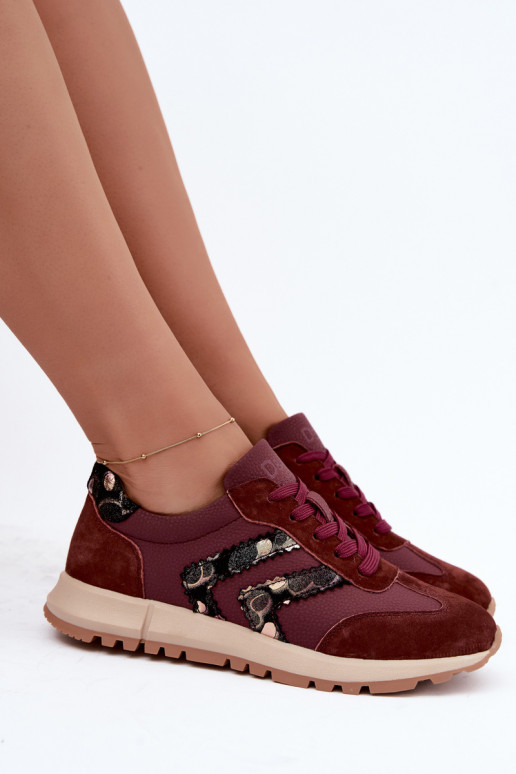 Zapatillas deportivas de mujer de ante sintético D&A GR62-6015 en burdeos