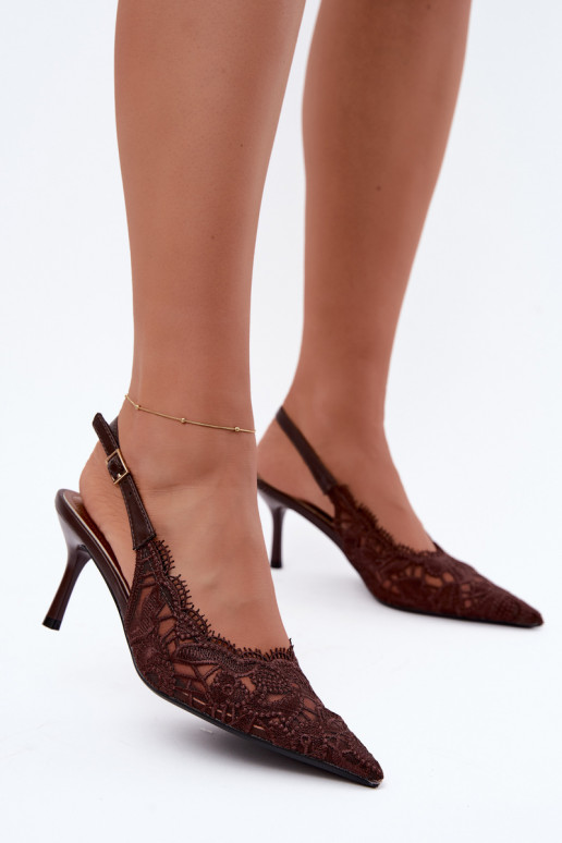 Sandalias con cordones y tacones finos en color chocolate Talmeria
