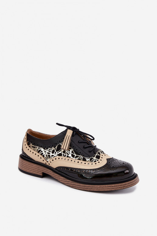 Zapatos de cuero para mujer con cordones y borlas Tai turiciejka K7816-01 en negro