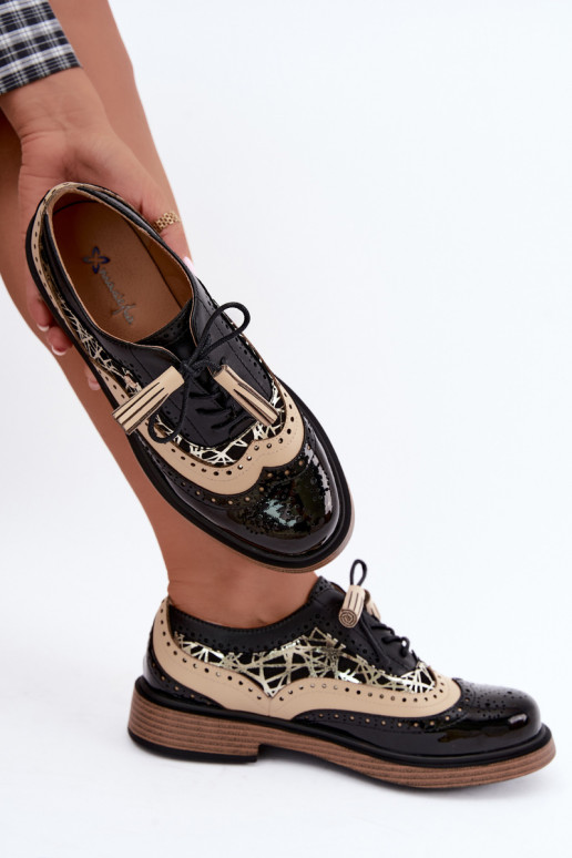 Zapatos de cuero para mujer con cordones y borlas Tai turiciejka K7816-01 en negro
