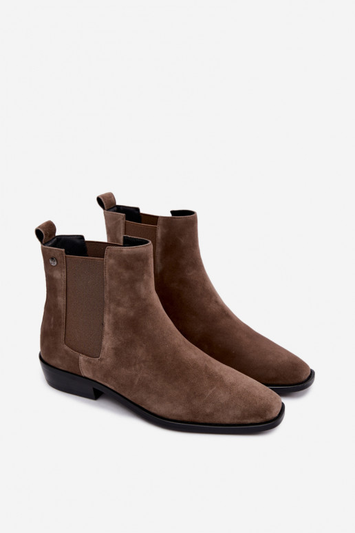 Botines aislados y elegantes de ante sintético Tai turiciejka K7758-04 en arena
