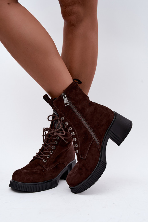 Botines de ante aislados Klocke Tai turiciejka K7675-29 en chocolate