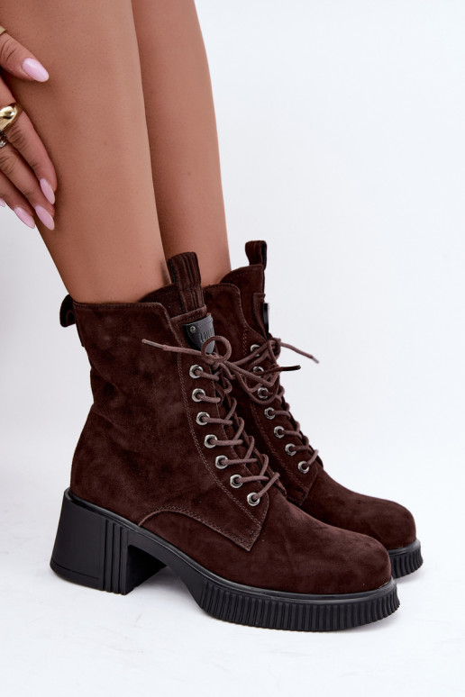 Botines de ante aislados Klocke Tai turiciejka K7675-29 en chocolate