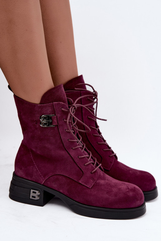 Botas de mujer de ante sintético aisladas Vinceza 67044 burdeos