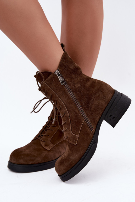 Botas de mujer de ante sintético aisladas Vinceza 67044 marrón