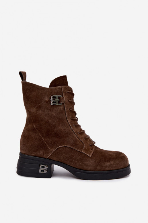 Botas de mujer de ante sintético aisladas Vinceza 67044 marrón