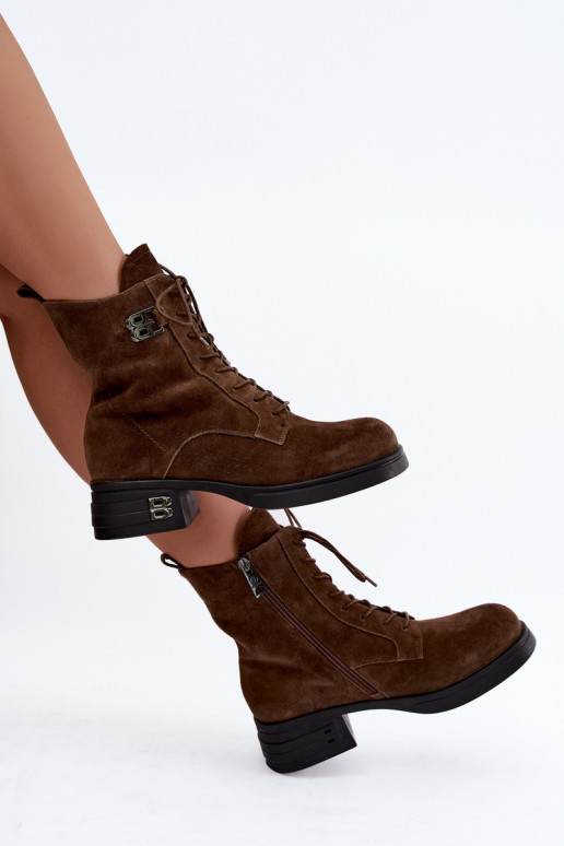 Botas de mujer de ante sintético aisladas Vinceza 67044 marrón