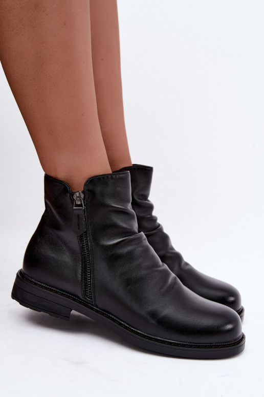 Botines aislados con volantes y tacones anchos Vinceza 58683 negro
