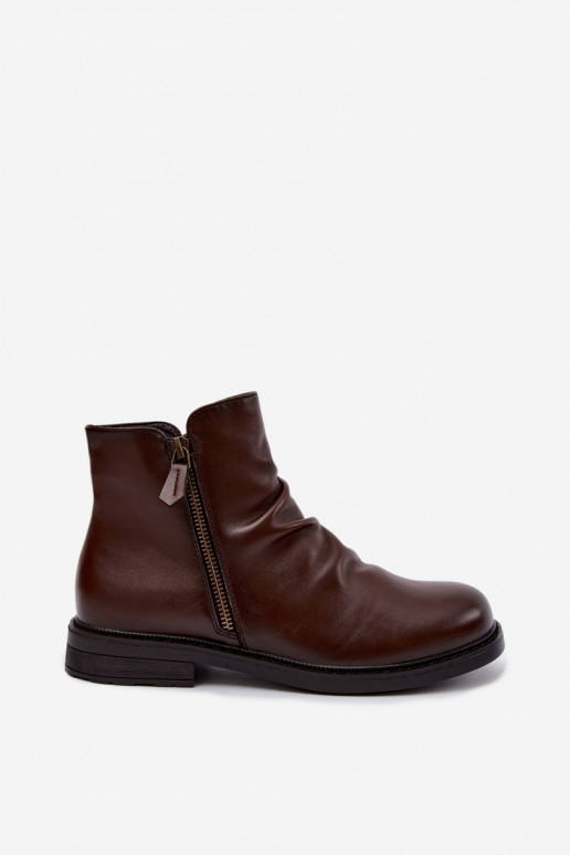 Botines aislados con volantes y tacones anchos Vinceza 58683 marrón